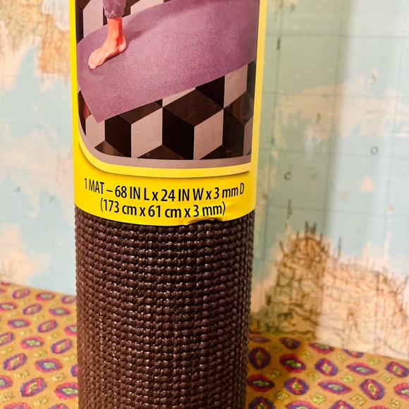 NWT Athletic Works Yoga Mat 3mm - Picture 2 of 5